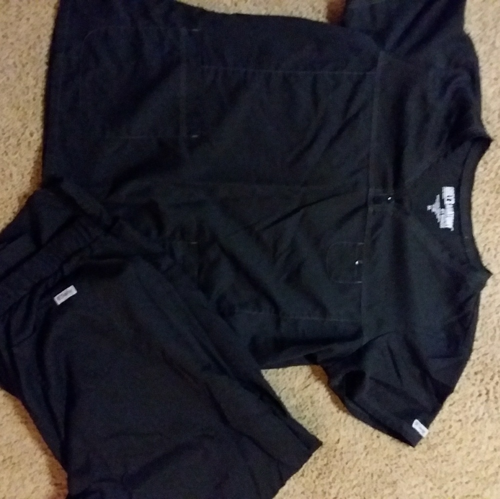Grey's anatomy scrub set.